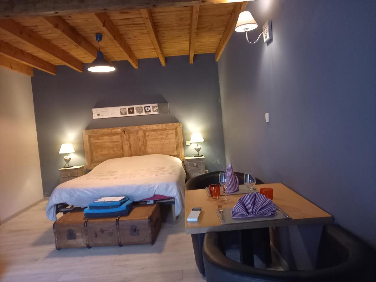 Les Chambres De La Cour Arsimont Buitenkant foto